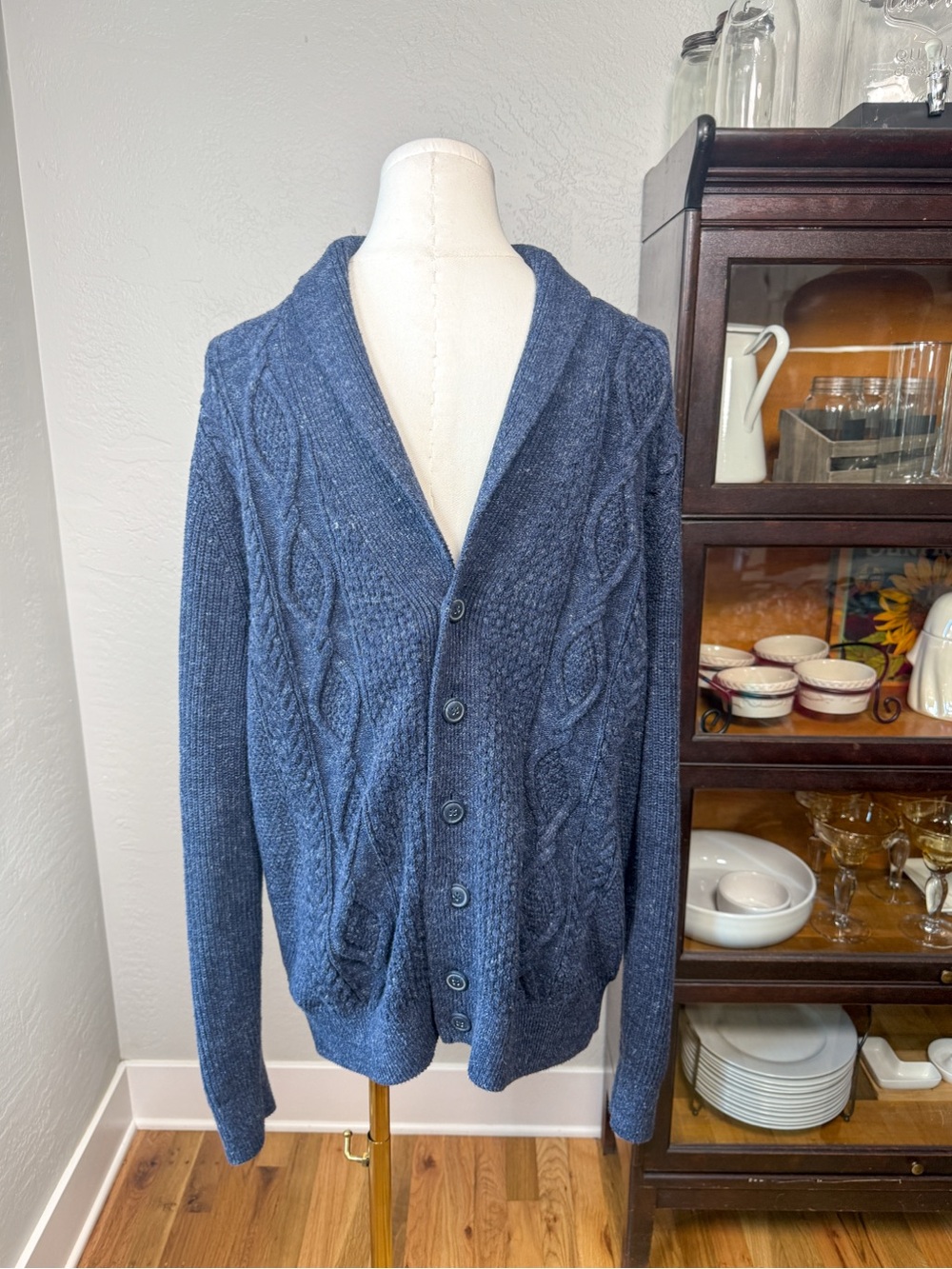 GAP Men’s Cable Knit Shawl Collar Cardigan Sweater Navy Blue Size M